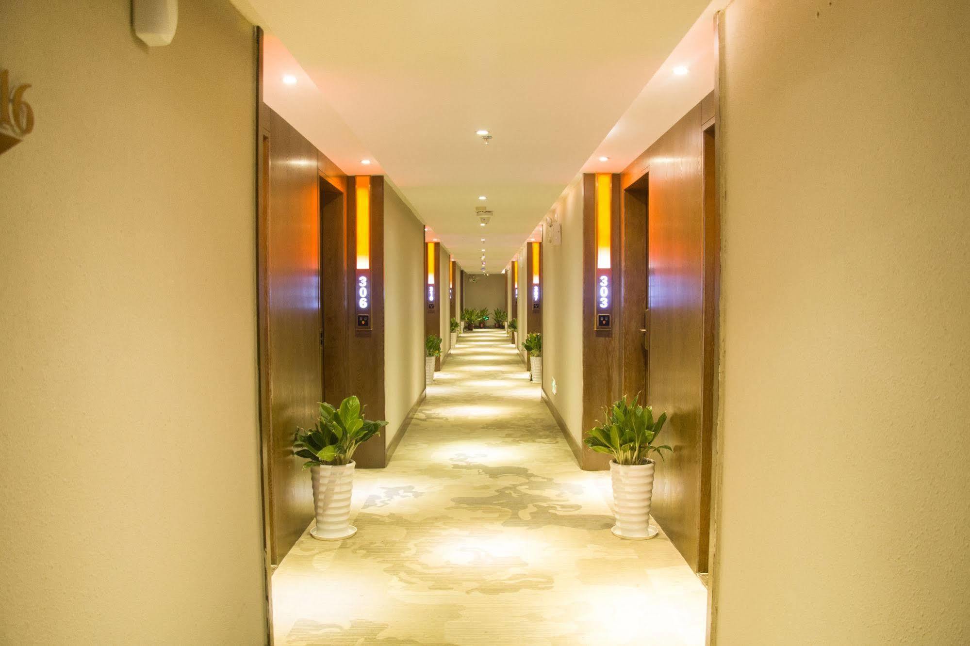 James Joyce Coffeetel Guangzhou International Convention & Exhibition Center Ngoại thất bức ảnh